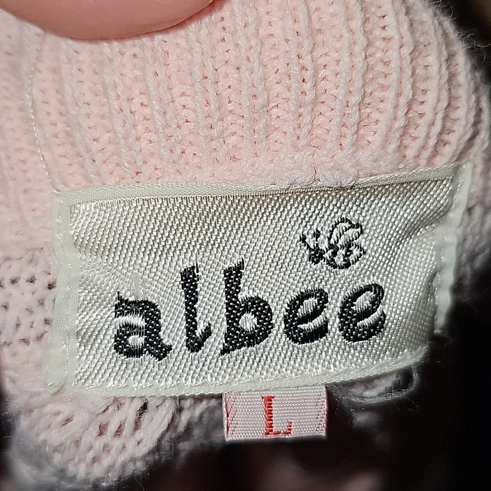 Albee sweater - Picture 9 of 10